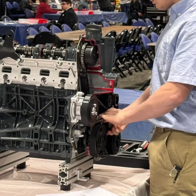 Petrol(gasoline) DOHC Engine Cutaway Educational Trainer IVDB03 USA Skills 2025 competition